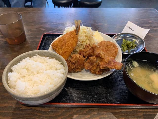 紅とん 国際フォーラム前店 - サブ画像2