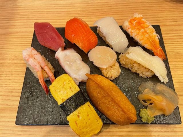 鮨 酒 肴 杉玉 うらぶくろ - サブ画像3