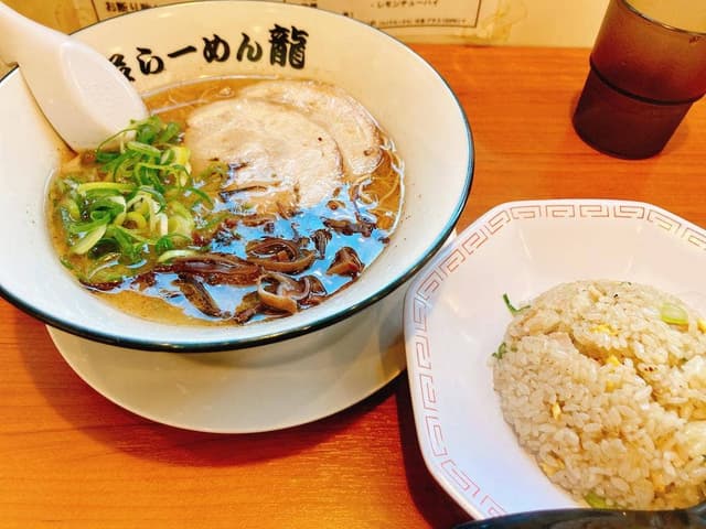 博多ラーメン龍 広島南観音店 - サブ画像1