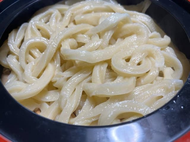武蔵野うどんと定食 畑の黒ダイヤ - サブ画像3