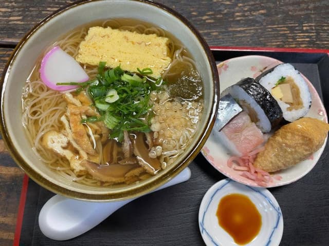 栄すし - サブ画像1