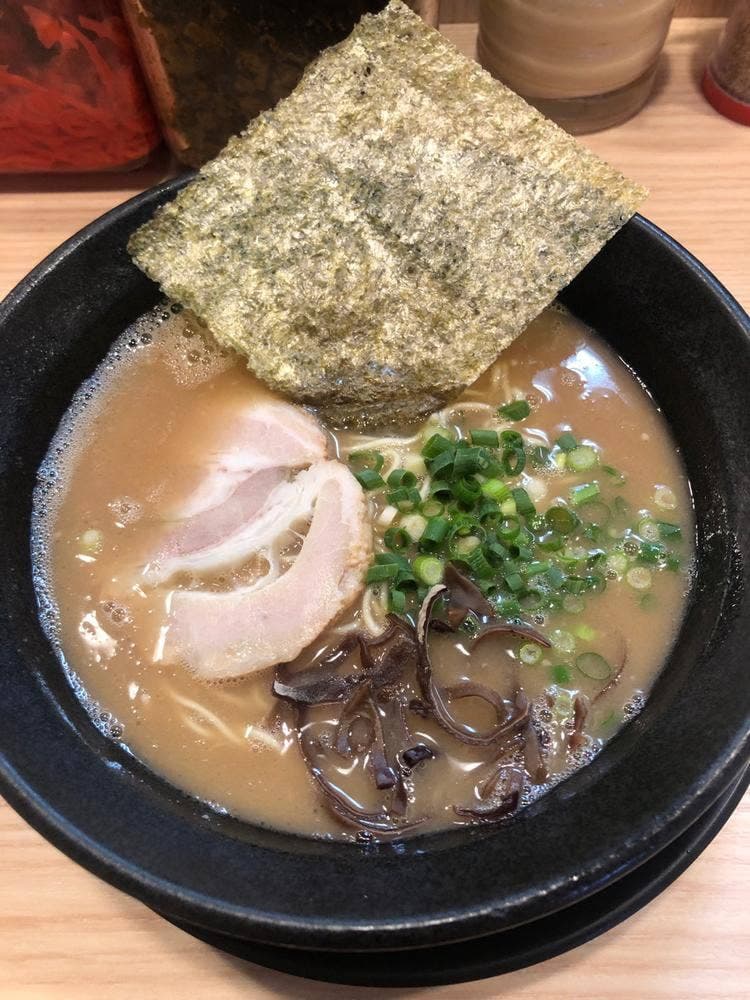 九州とんこつらーめん ひらさわ