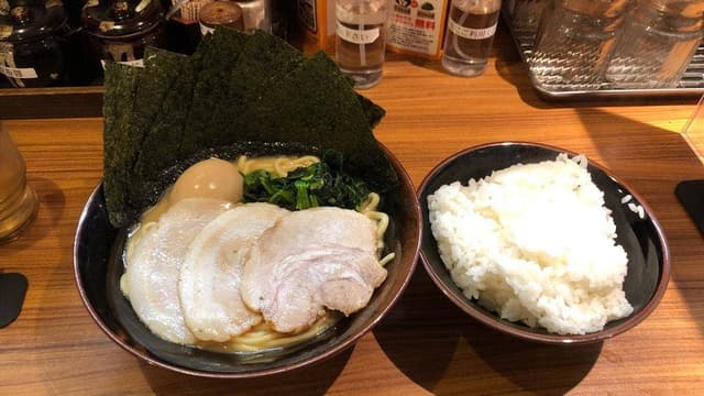 壱角家 新宿東南口店 - サブ画像3