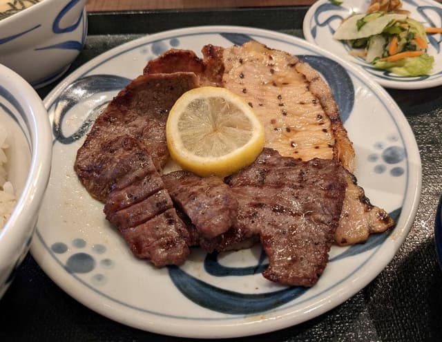 牛たんとろろ麦めし ねぎし 横浜西口パルナード店 - サブ画像2
