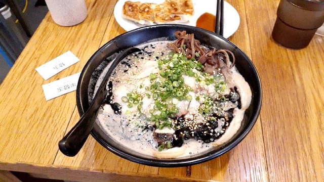 博多ラーメン 一燈灯 - サブ画像1