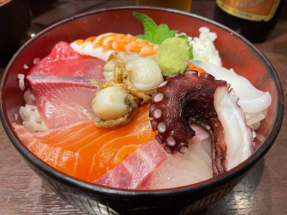 豪快立ち寿司 難波南海通り