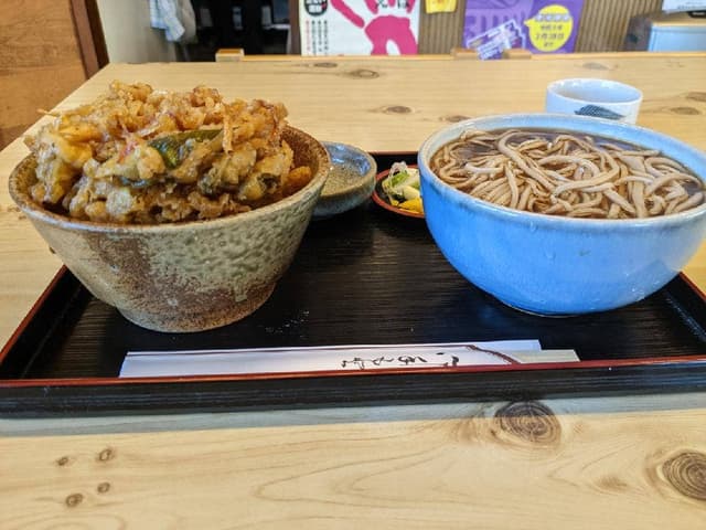 亀屋食堂 - サブ画像1