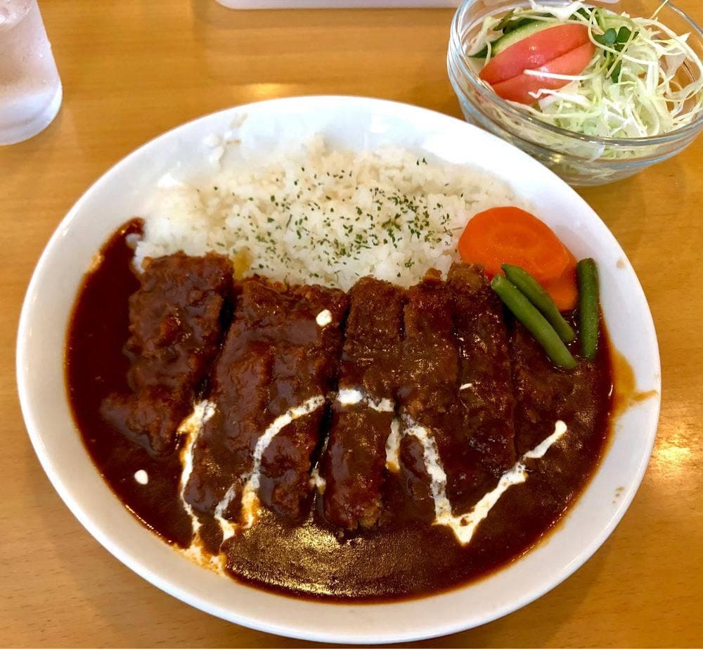 洋食の店 ジューシィ