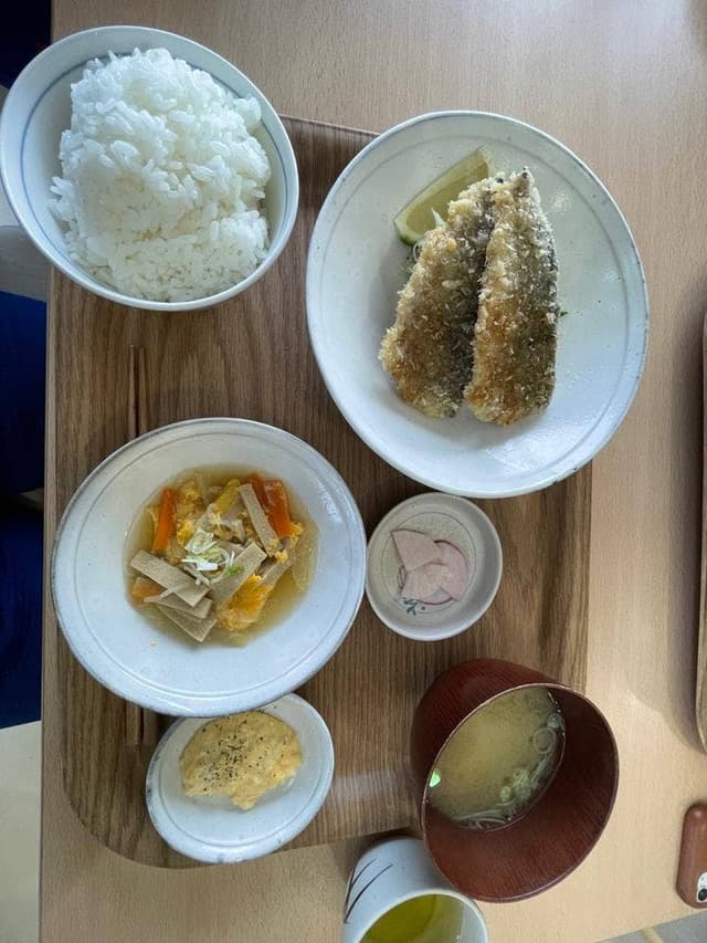 魚市場 もったいない食堂 - サブ画像1