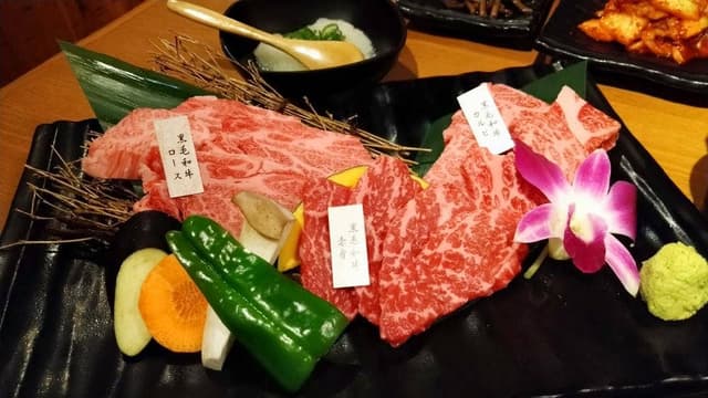 焼肉 七つ星 北浜店 - サブ画像1