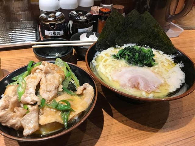 壱角家 流山店 - サブ画像2