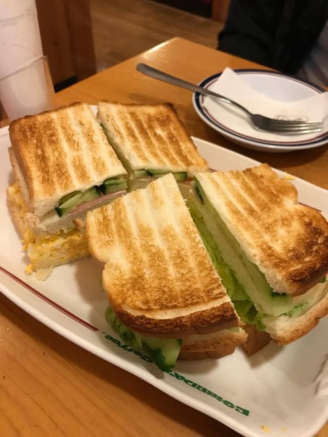 コメダ珈琲店 ピュア高山店 - サブ画像1