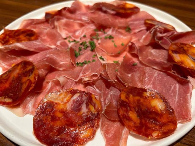 GLASS DANCE 新宿 - サブ画像1