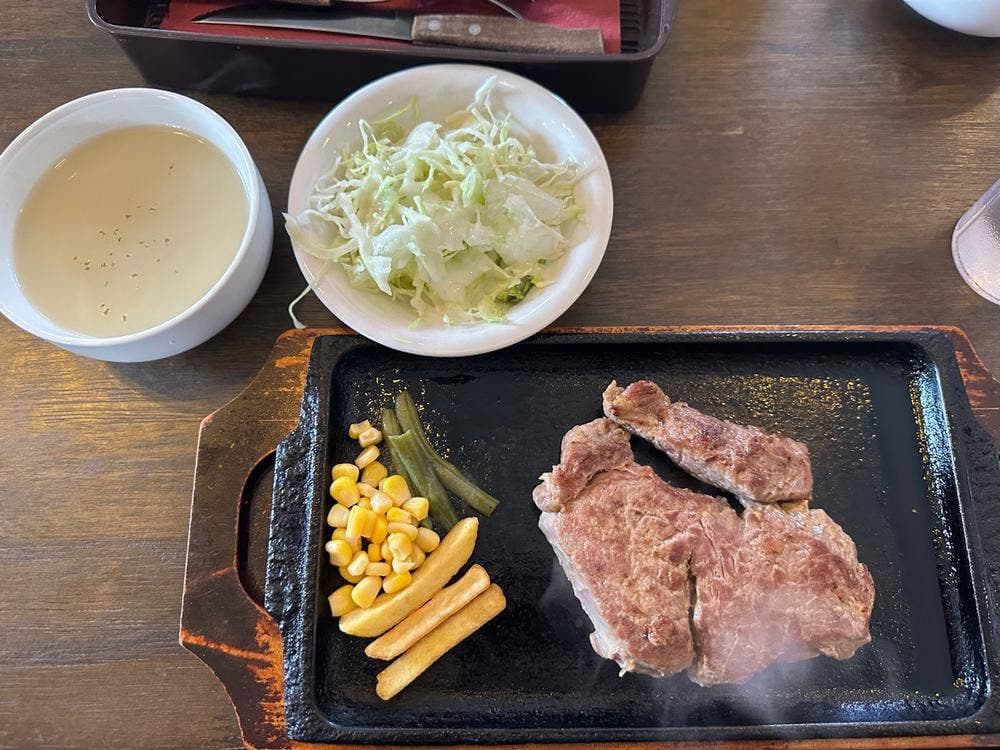 ステーキハウスうっしっし