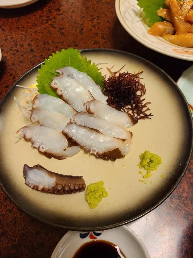 魚と鍋の居酒屋 さんしゅう - サブ画像2