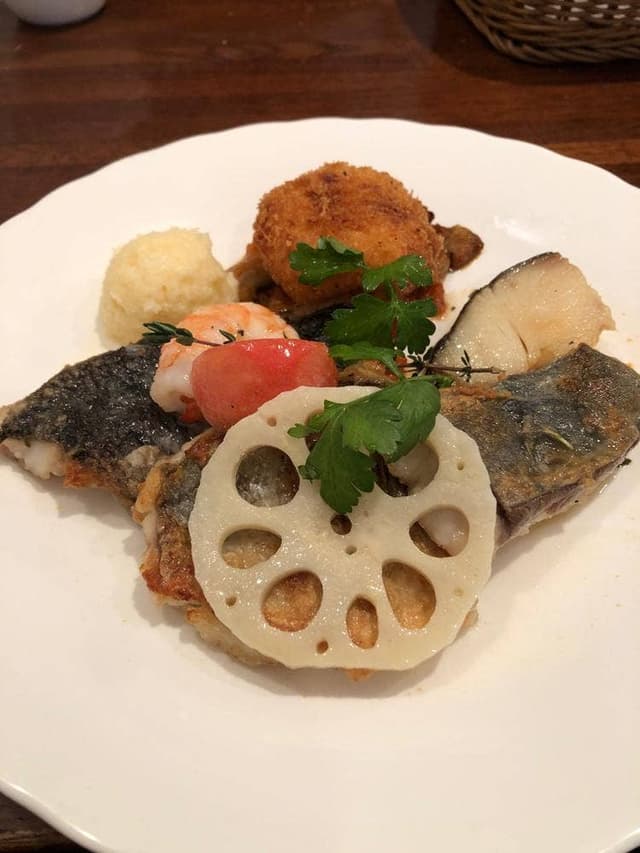 ナヴィール - サブ画像2