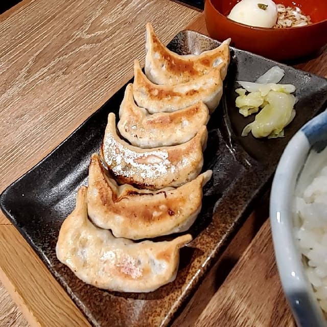 肉汁餃子のダンダダン 立川北口店 - サブ画像2