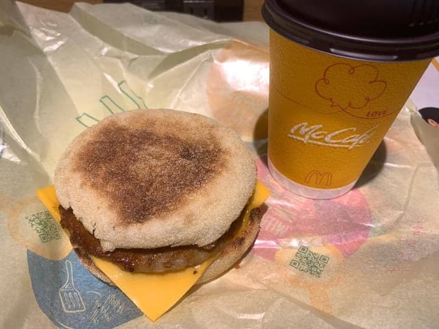 マクドナルド 四ツ橋店 - サブ画像1