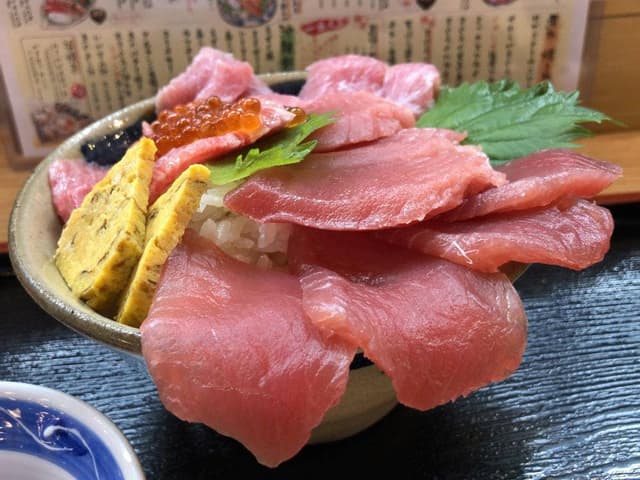 まぐろ屋みーかがん 道の駅いとまん店 - サブ画像2