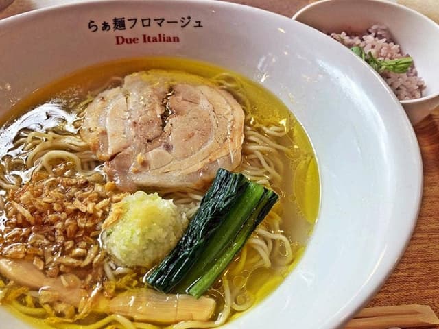 らぁ麺フロマージュ Due Italian パレットくもじ店 - サブ画像3