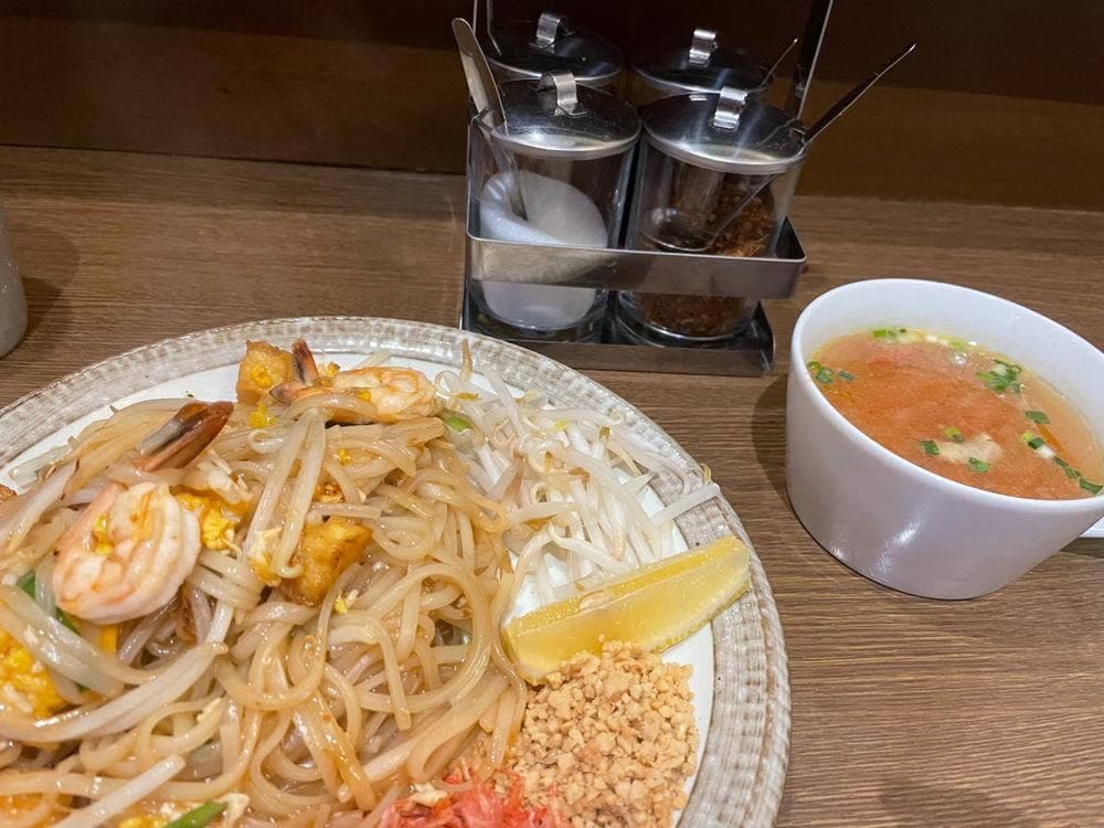 タイ料理 サバイサバイ