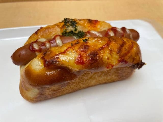 フレッズカフェ十三店 - サブ画像1