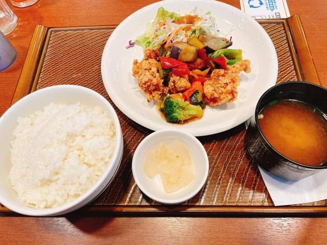 ガスト 門司大里店 - サブ画像2