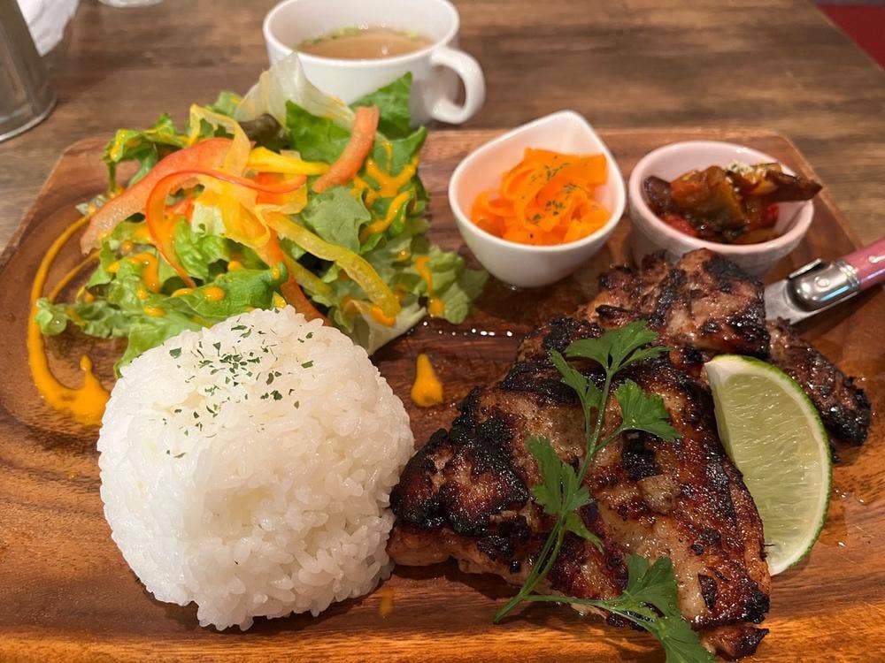 THE EAT SHOP izumi