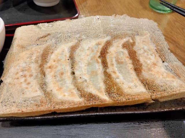 餃子太郎酒場 - サブ画像2