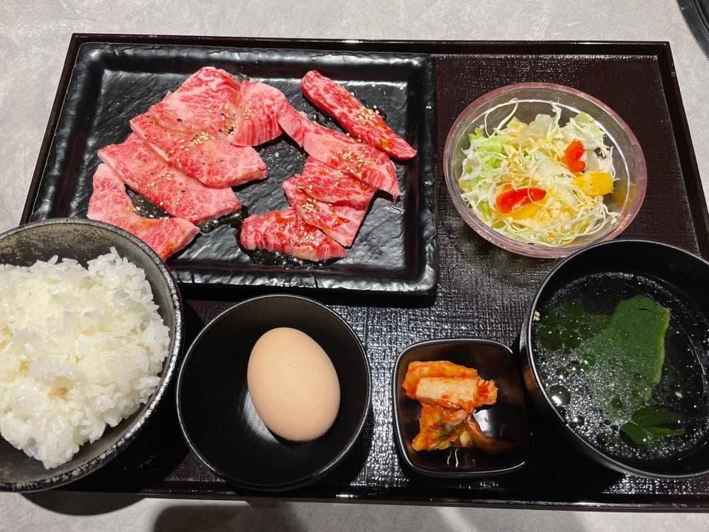 焼肉 犇時