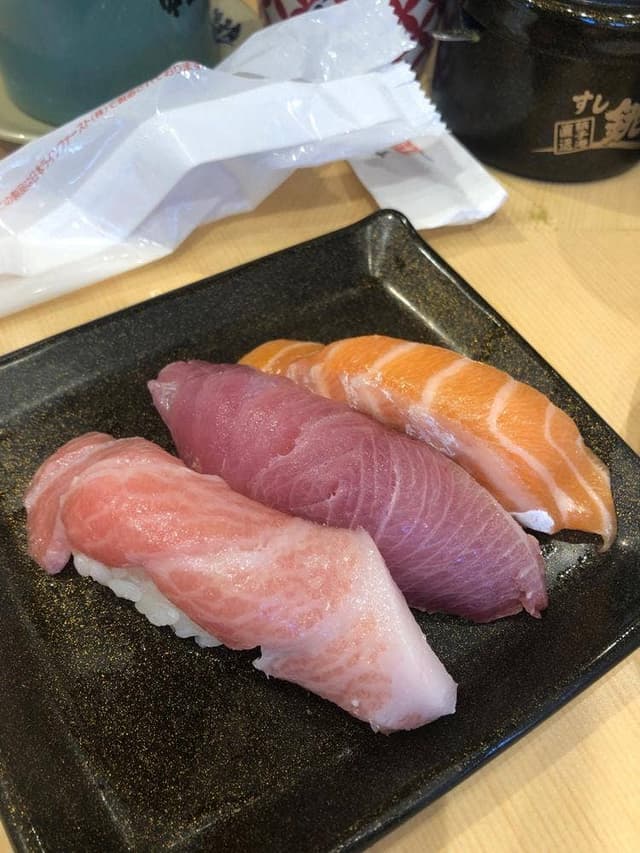 すし銚子丸 みずえ店 - サブ画像1