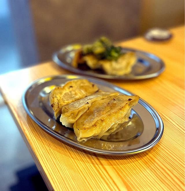 餃子のかっちゃん 姫路店 - サブ画像1