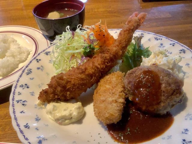 グリル シマダ - サブ画像1