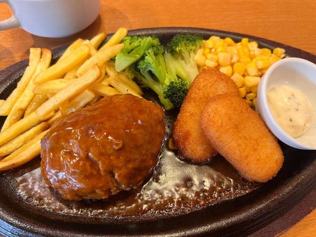 万博食堂 ららぽーとEXPOCITY店 - サブ画像3