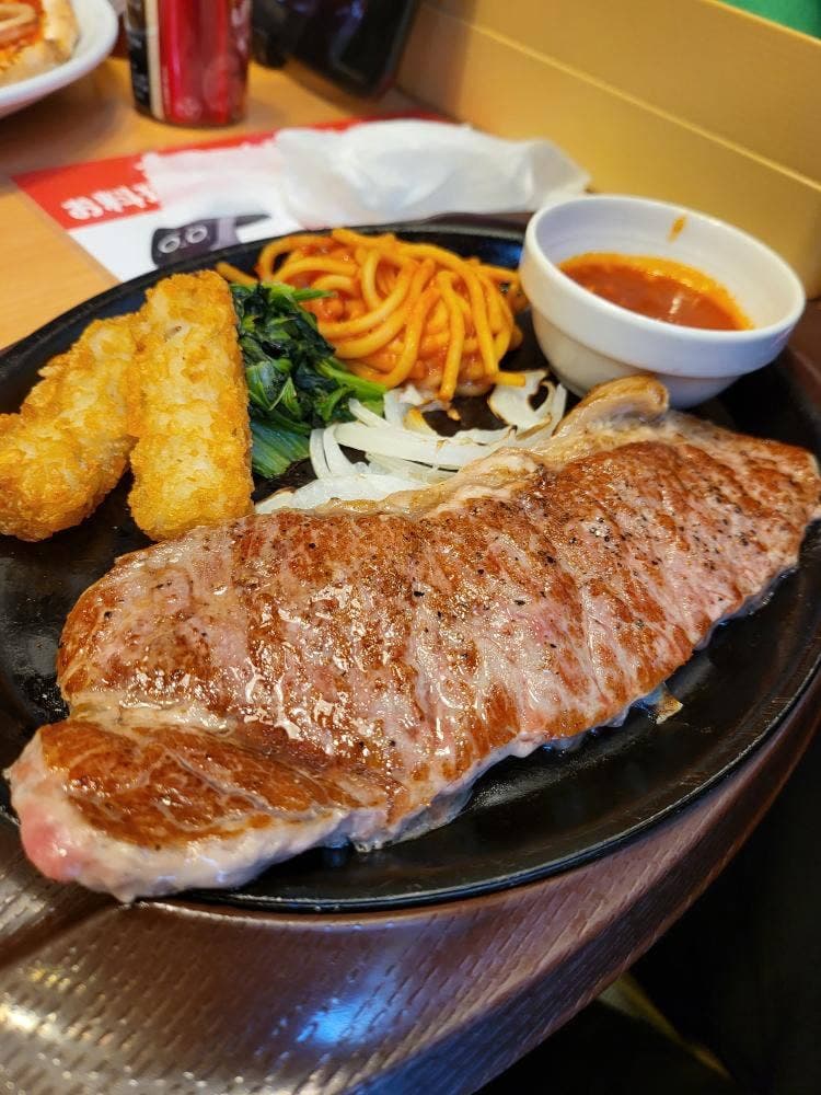 ガスト 津山インター店