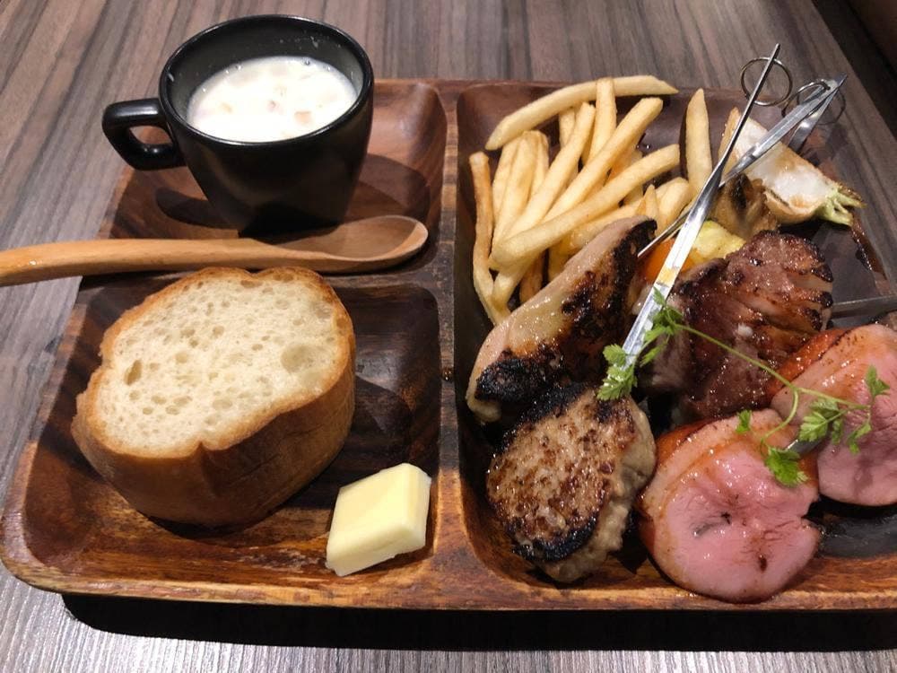 銀串フレンチ 70'sキッチン