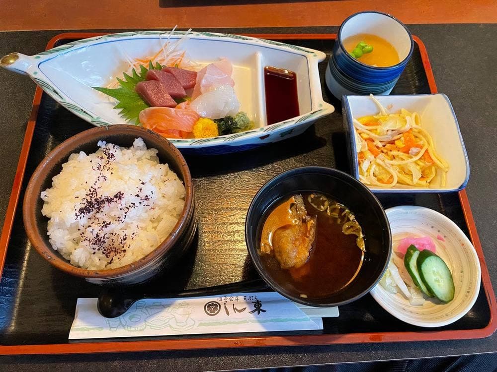 しん東