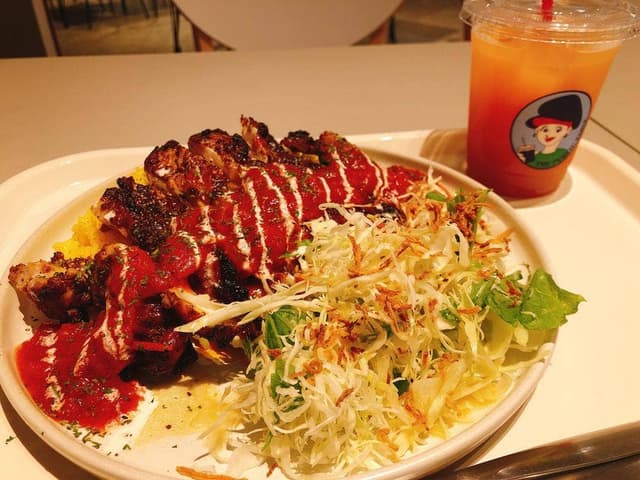 THE PUBLIC TABLE - サブ画像1