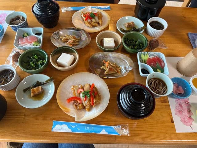 海の見えるレストラン - サブ画像1