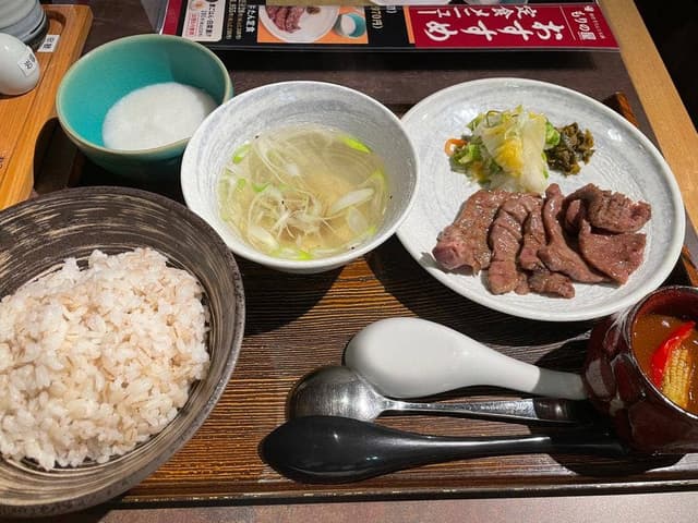 仙台牛たんとお酒 もりの屋 梅田阪急三番街店 - サブ画像3