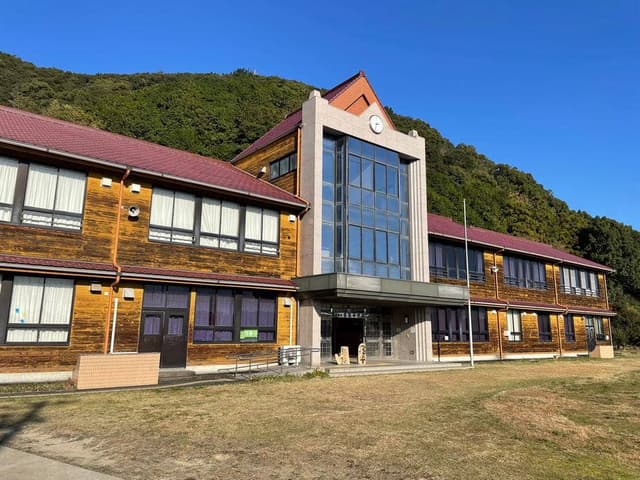 セ・ラ・セゾン! 和歌山串本養春店 - サブ画像1