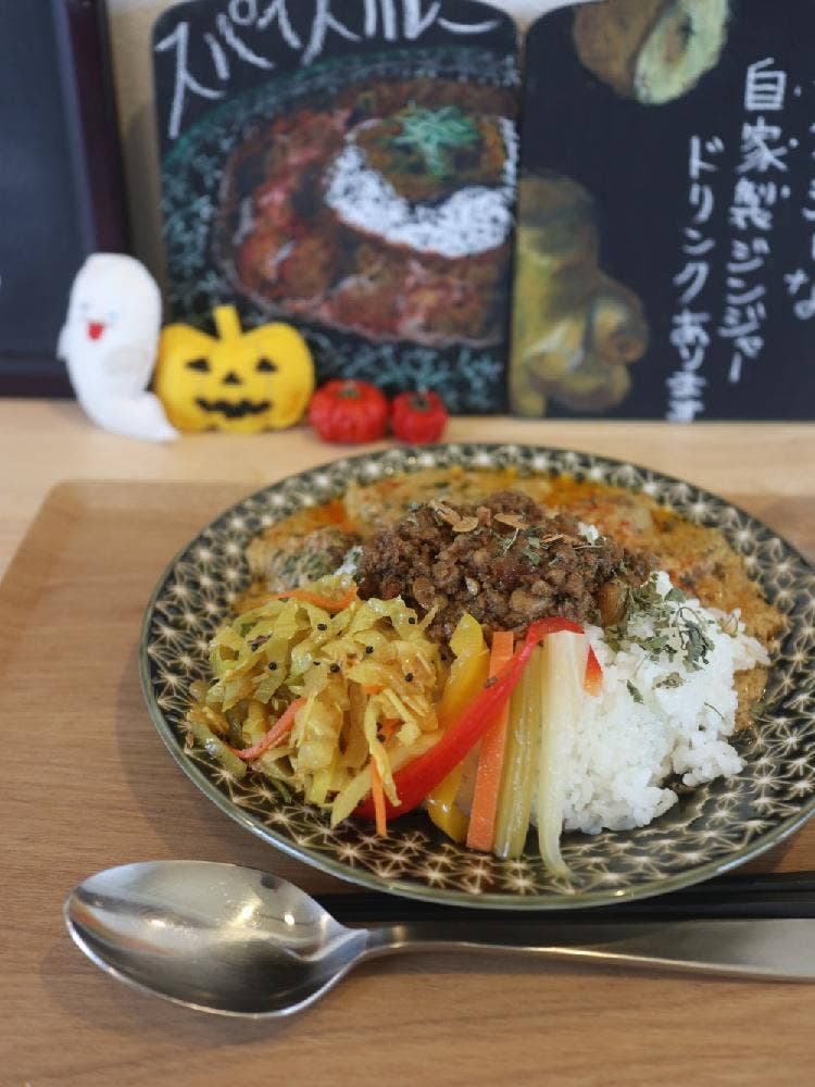 ごはんやユウハナノ