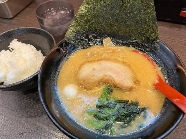 ゴル麺。 野毛店 - サブ画像2