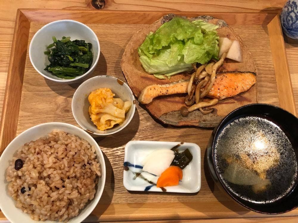 椿食堂