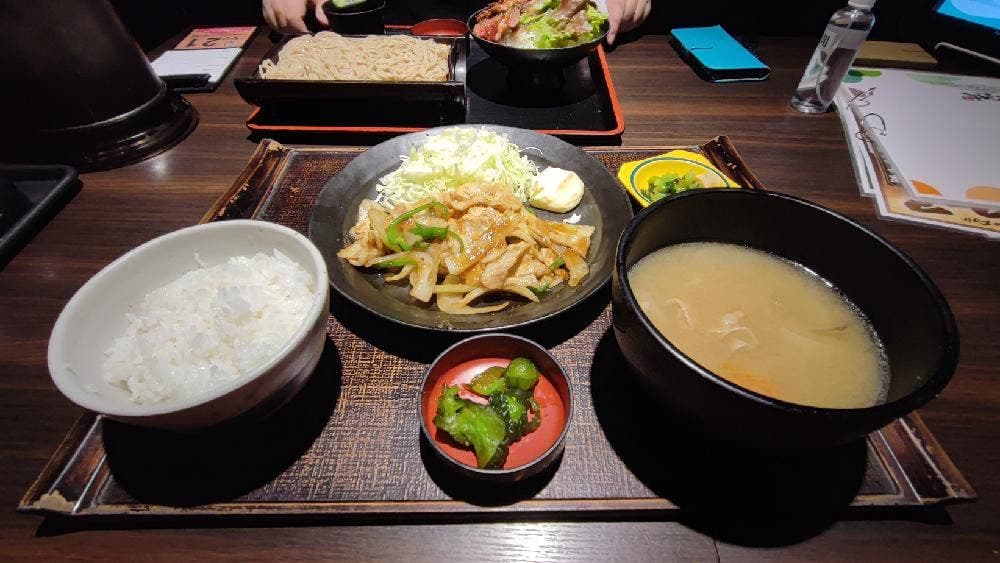 居酒屋 山の猿 函館昭和店