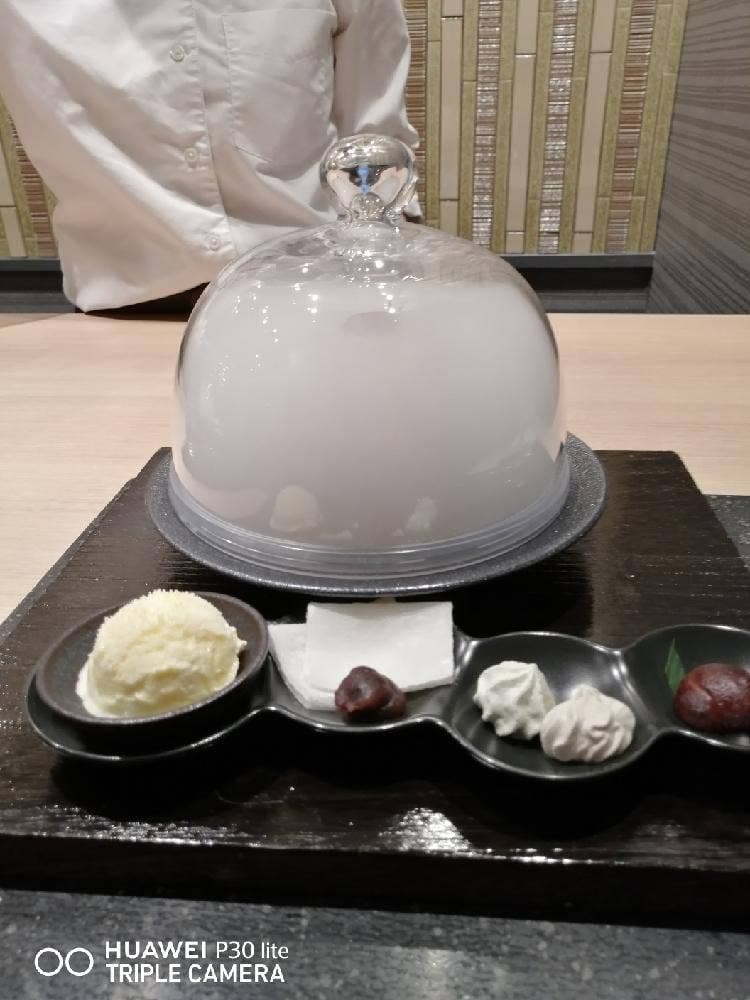 和栗モンブラン専門店 栗りん 天神店