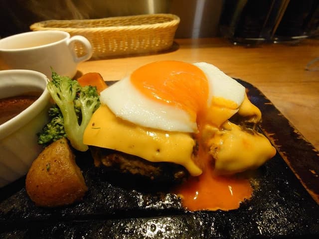 池袋 大人のハンバーグ - サブ画像1