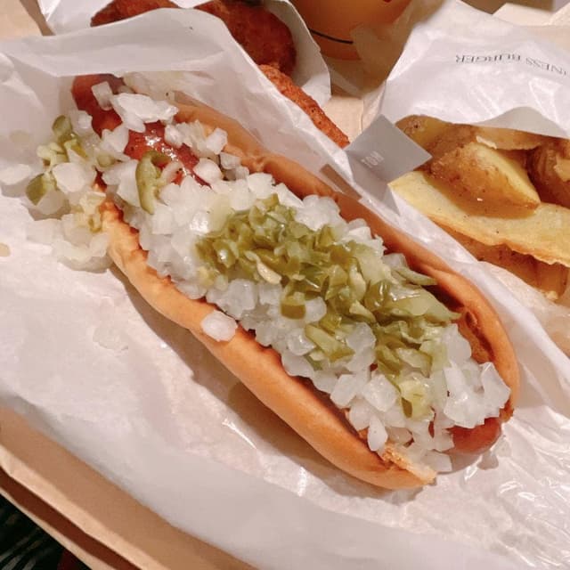 フレッシュネスバーガー 三宮中央通り店 - サブ画像3