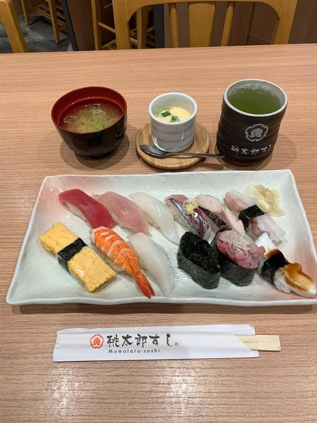 桃太郎すし エミオ練馬店 - サブ画像2