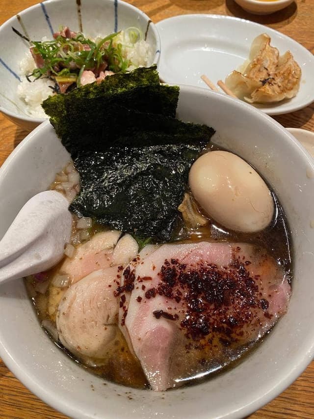 貝だしらぁ麺と鶏白湯らぁ麺 ふじを - サブ画像1